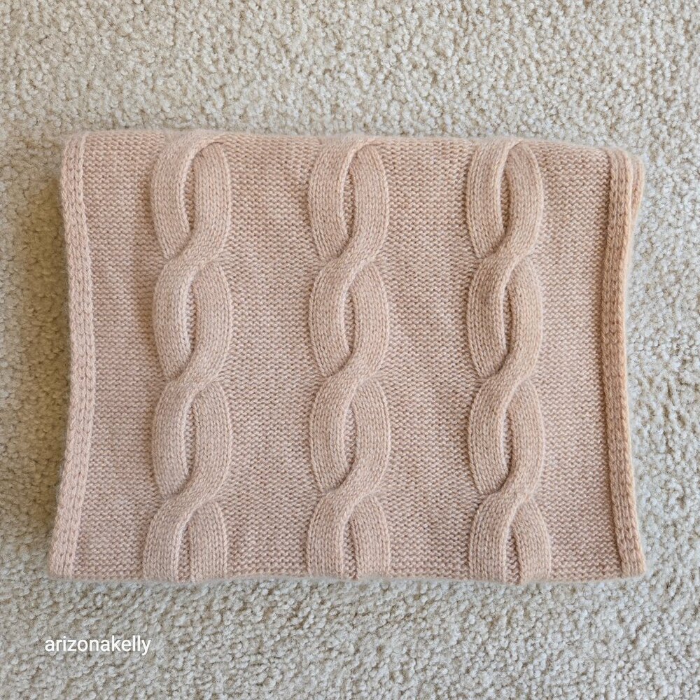 NWOT Cashmere Cable Knit Infinity Scarf - Picture 6 of 6